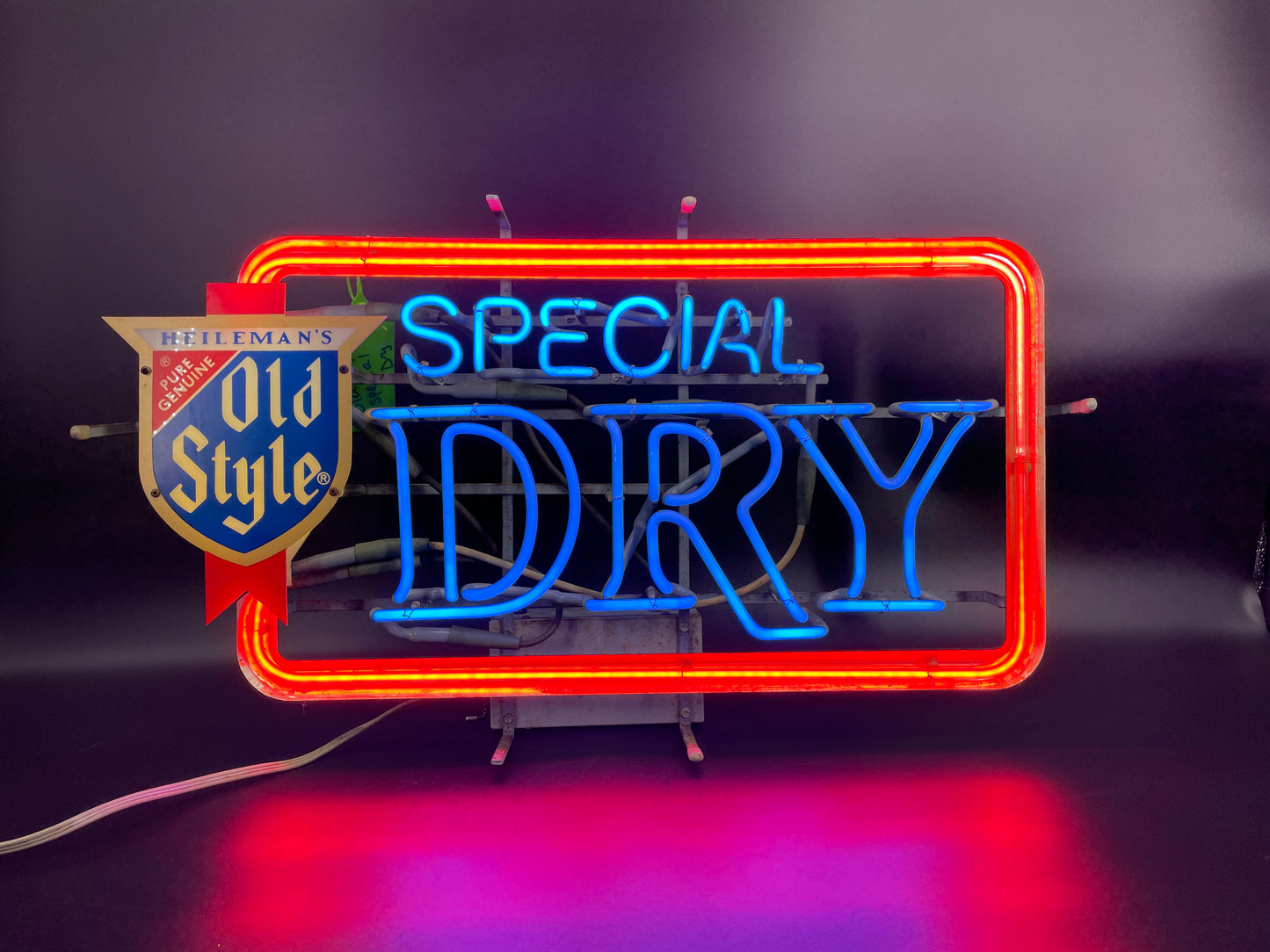Old Style Special Dry Neon Sign