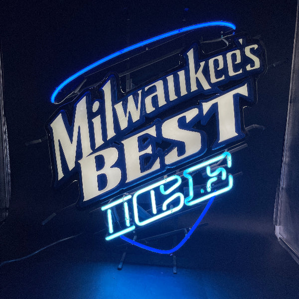 Milwaukee’s Best Ice Neon Sign