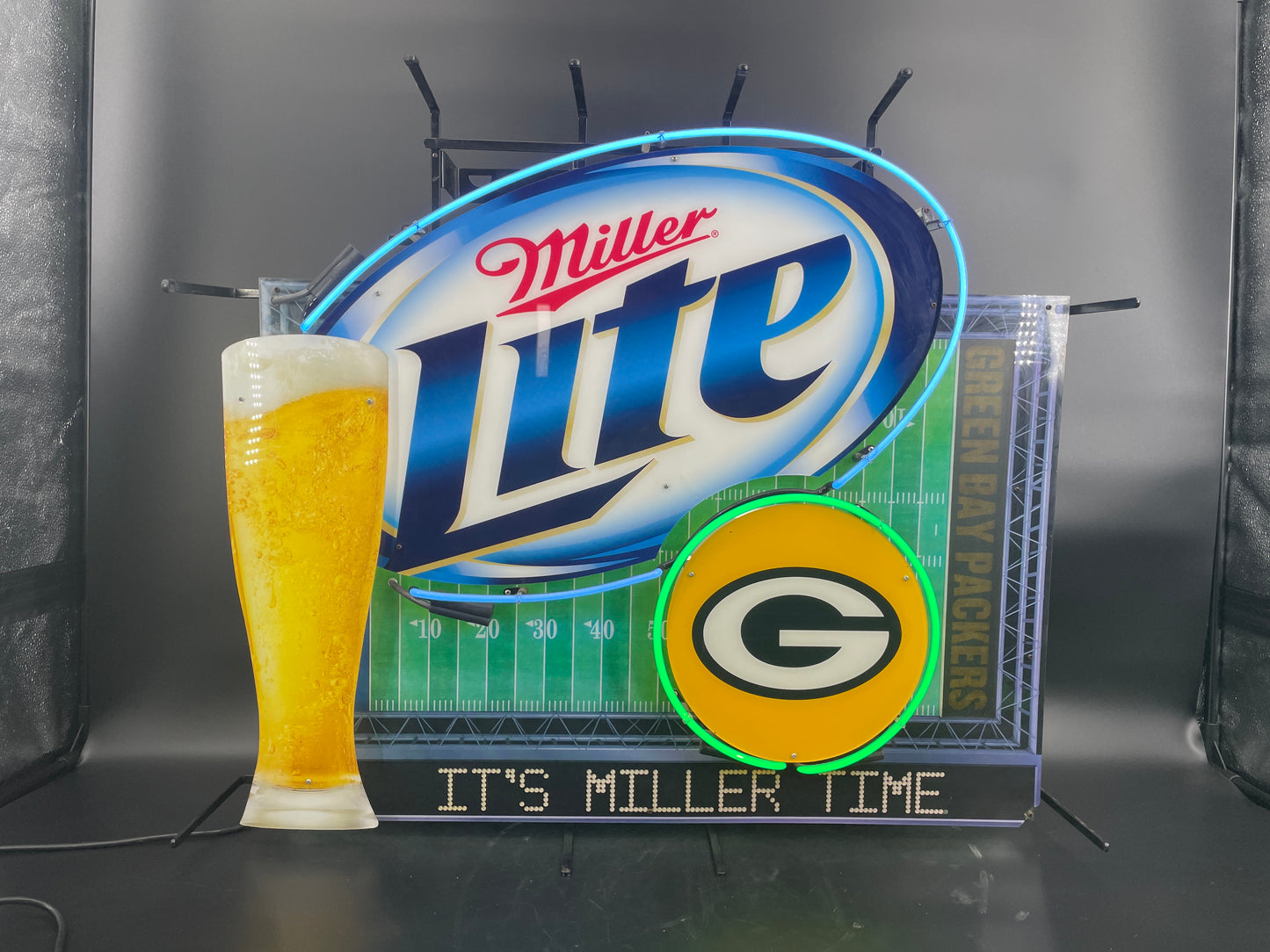 Green Bay Packers Miller Lite Neon Sign