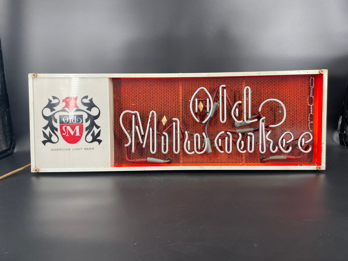 Old Milwaukee Vintage Neon & Fluorescent Sign