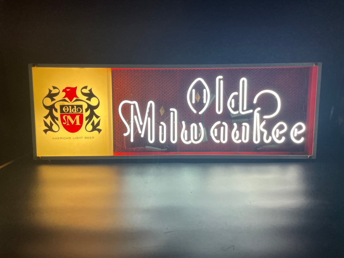 Old Milwaukee Vintage Neon & Fluorescent Sign