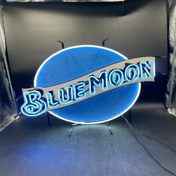 Blue Moon Neon