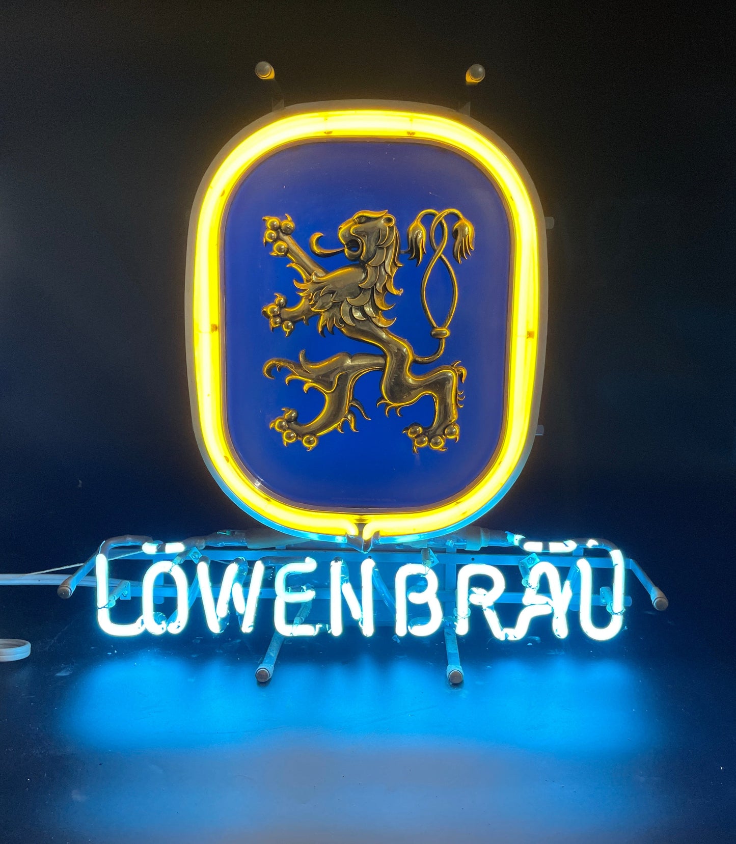 Lowenbrau Housing Neon Sign Plastic Replacement Panel
