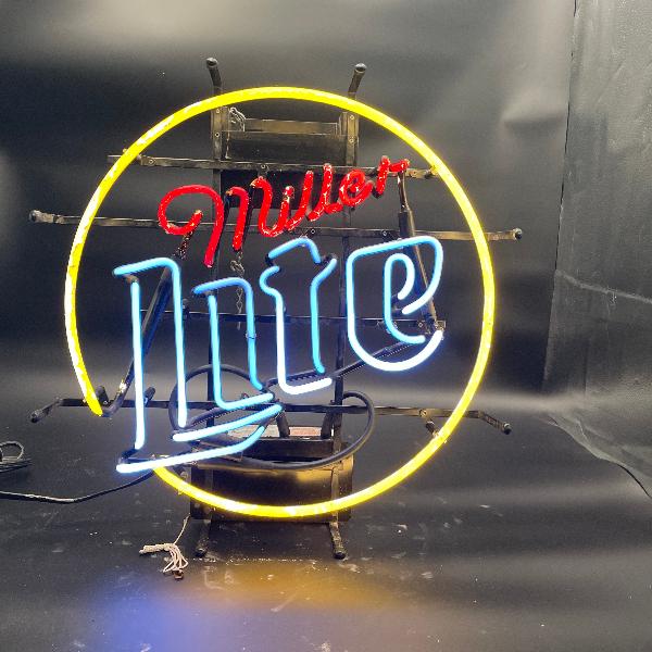 Miller Lite Neon Sign - Circular Design